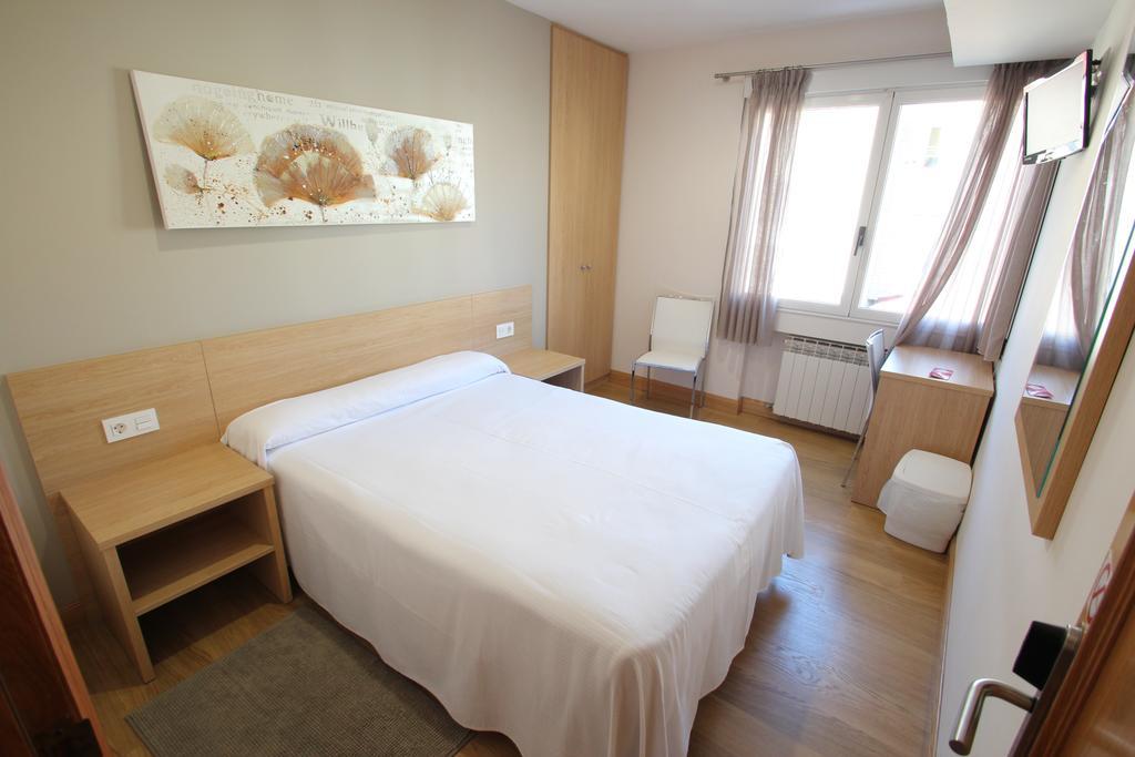 Pension Txarriduna Elgoibar Ruang foto